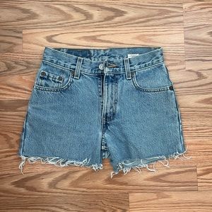 Levi’s Vintage Light Wash Denim Shorts Waist 23/24
